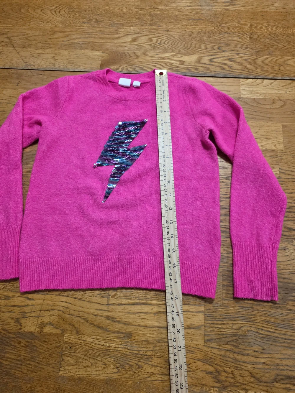 GAP bold hot